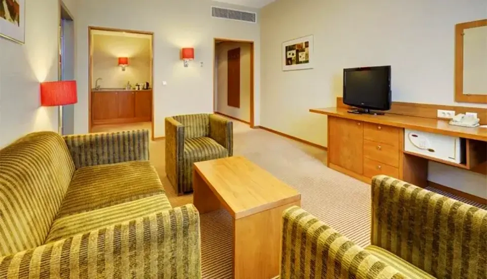 هتل هالیدی این مسکو سوشفسکی